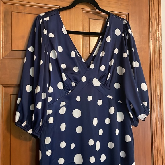 AMAZON THE DROP “Athena” navy abstract dot print dress - Picture 5 of 10